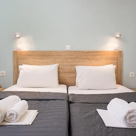 Paralia Studios 2* Kavos
