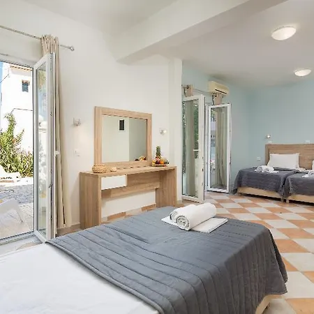 Paralia Studios Hotel Kavos